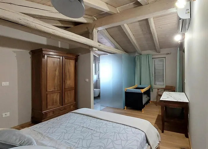 Skarlanija, Umag *